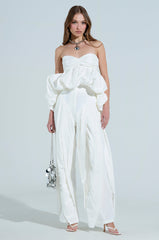AMBER WIDE LEG PLEATED TROUSER PANT IN WHITE