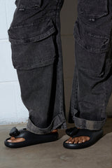 AKIRA COMPASSION BLACK SANDAL