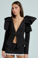 MILA FITTED BLOUSE IN BLACK