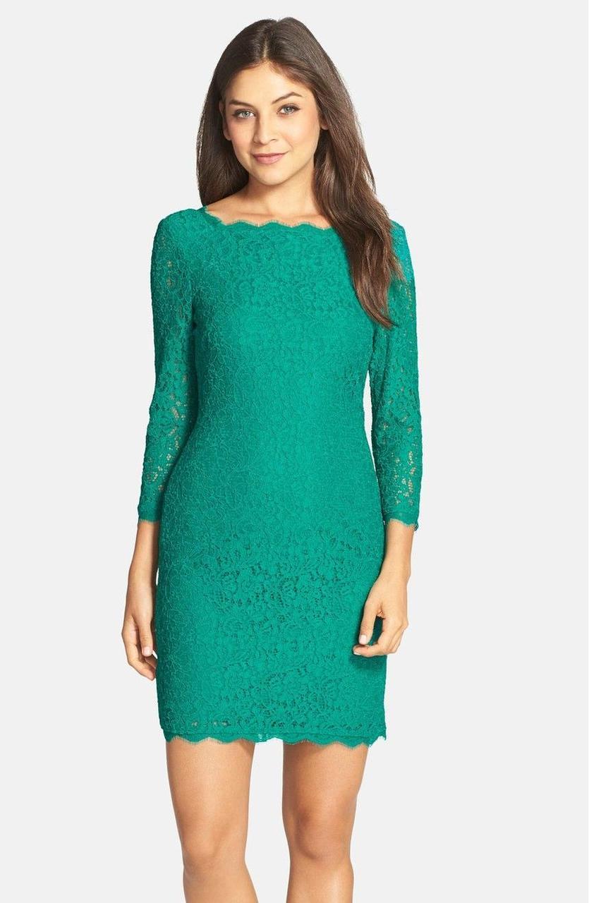 Adrianna Papell - 41864780SC Laced Scallop Hem Short Dress