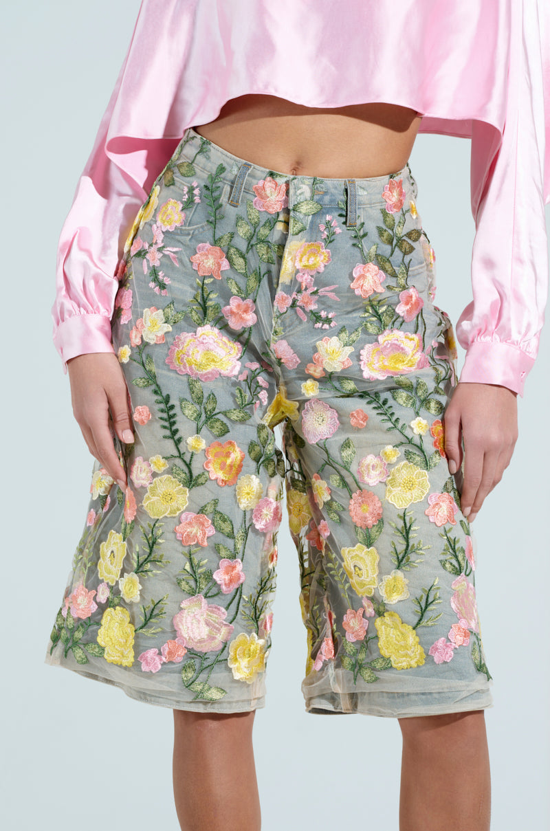 GARDEN PARTY STRETCH DENIM WITH FLORAL TULLE BERMUDA SHORTS