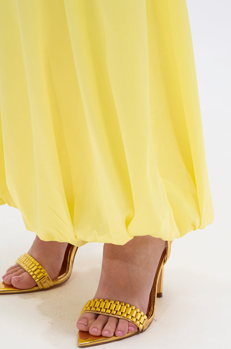 FEELING WILD BELTED BALLOON PANT