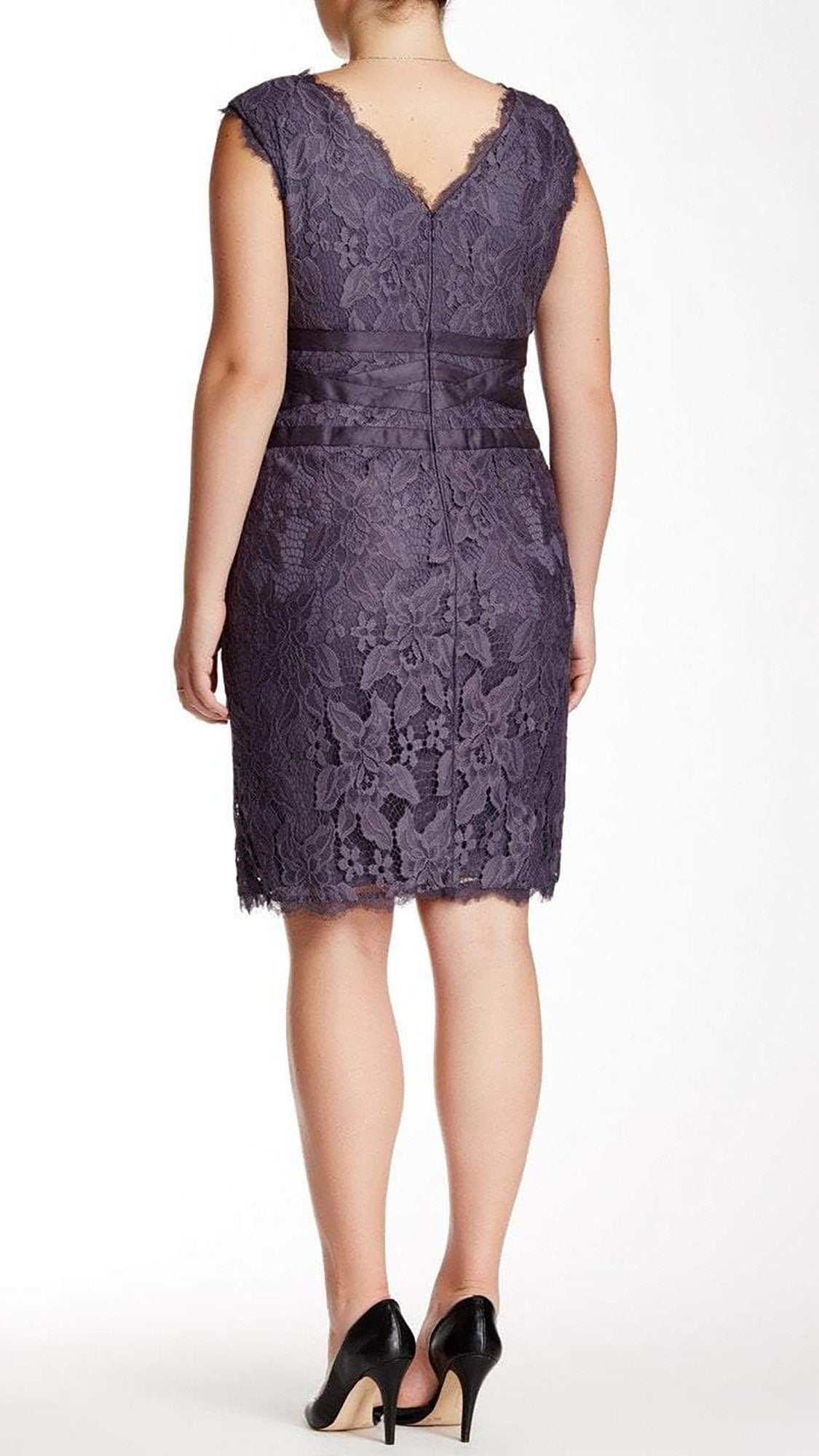 Adrianna Papell - 41905221SC Knee Length Satin Wrap Waist Lace Dress