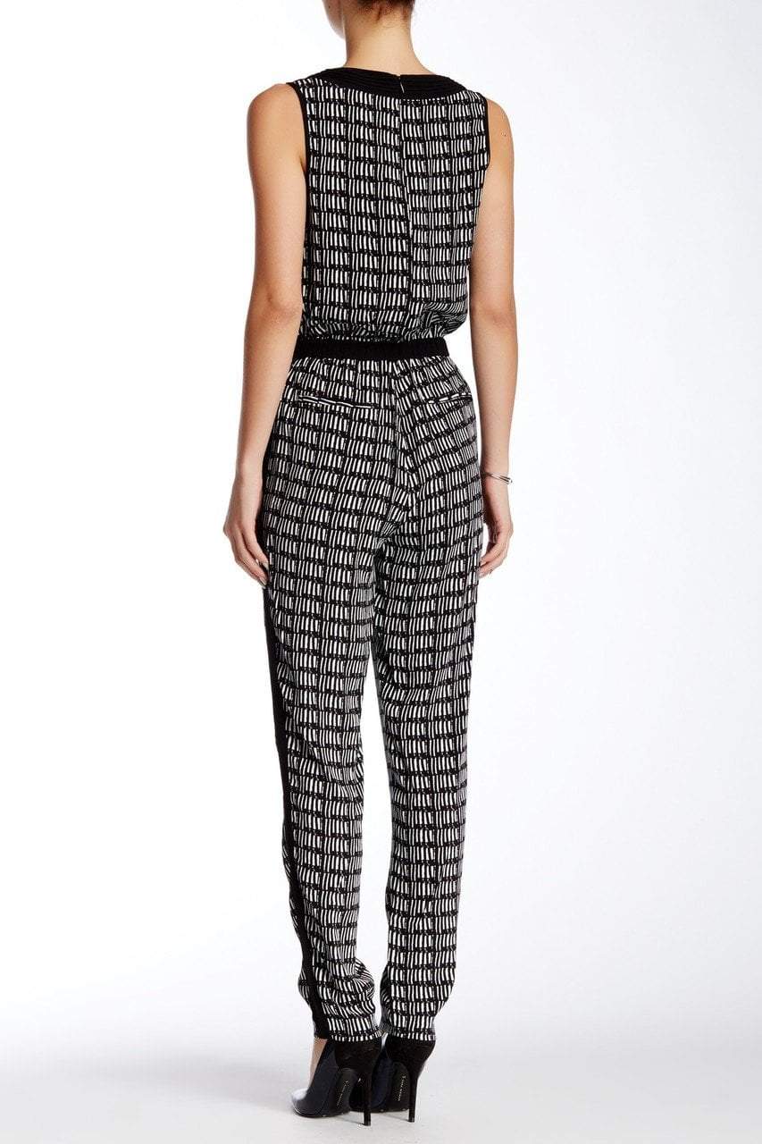 Adrianna Papell - Sleeveless V-Neck Print Jumpsuit 16PD10320SC