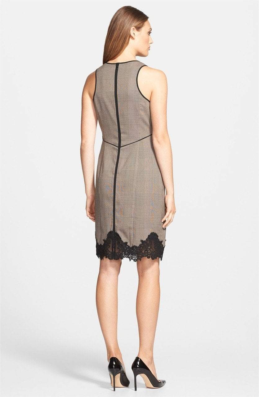 Adrianna Papell - Lace Hemmed Pipe Print Sheath Dress 16PD78590SC