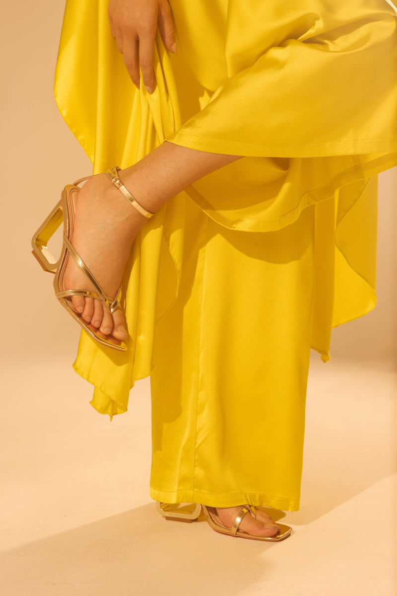 AKIRA BRANWEN GOLD WEDGE SANDAL