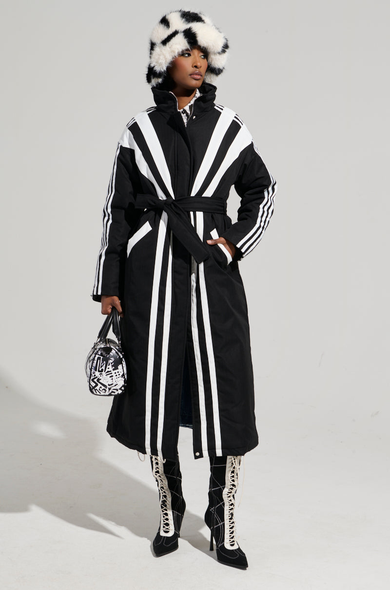 POP OUT NYLON TRENCH