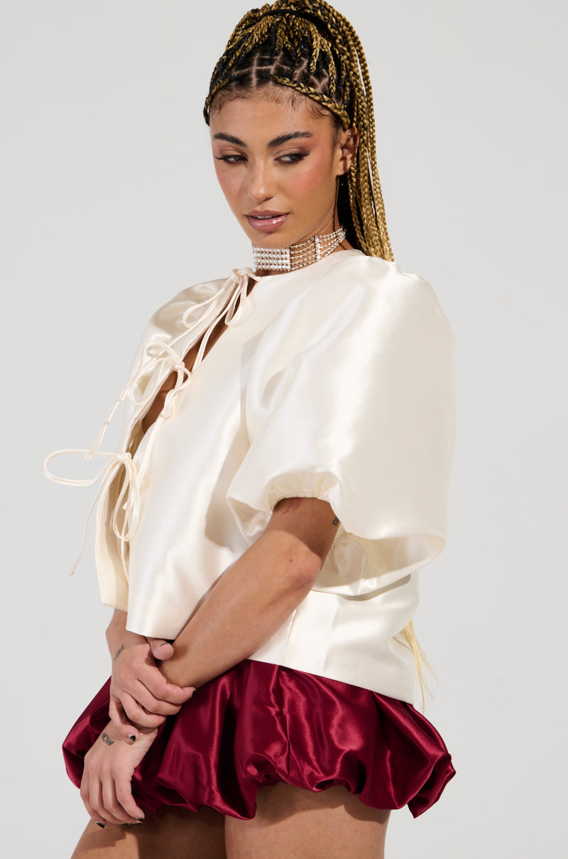 ALL THE TEA TIE FRONT BLOUSE IN IVORY