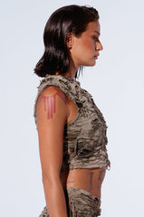 QUEEN OF LOVE DISTRESSED TOP IN GREEN