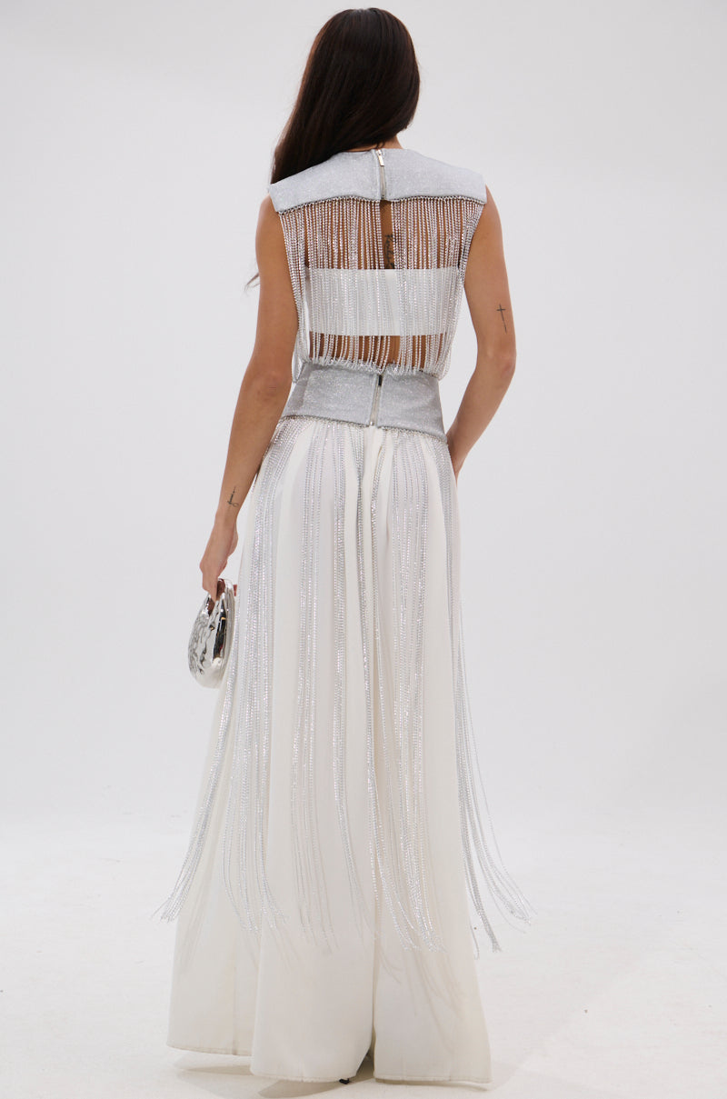ARK SLEEVELESS CHAIN TOP