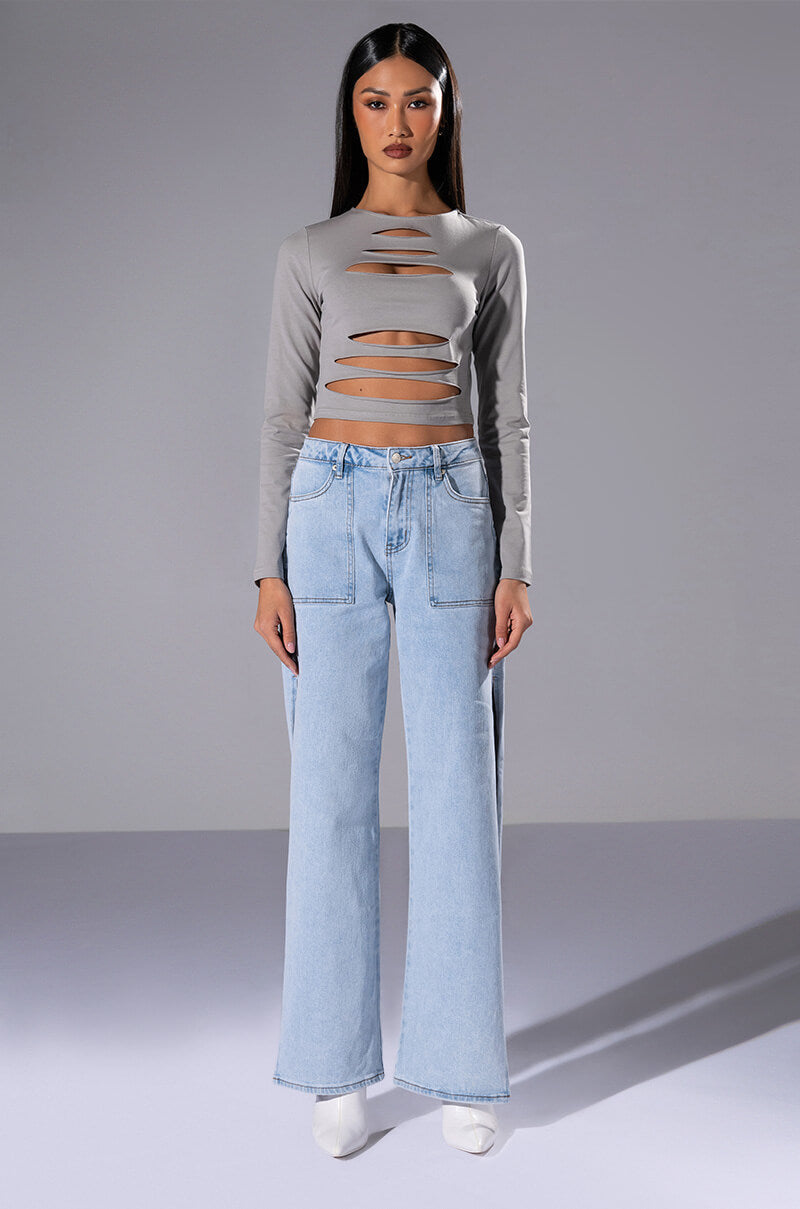 ALANI CUT OUT LONG SLEEVE CROP TOP