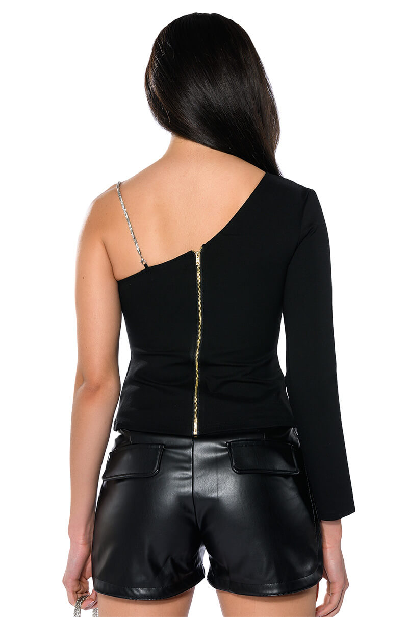 ALL THE GLAM RHINESTONE DETAIL TOP