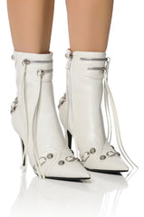 AZALEA WANG BROOKLYN PU BOOTIE IN WHITE