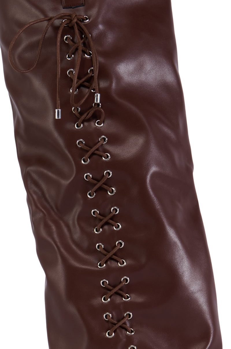 AZALEA WANG FLEURETTE WESTERN BOOT IN CHOCOLATE BROWN