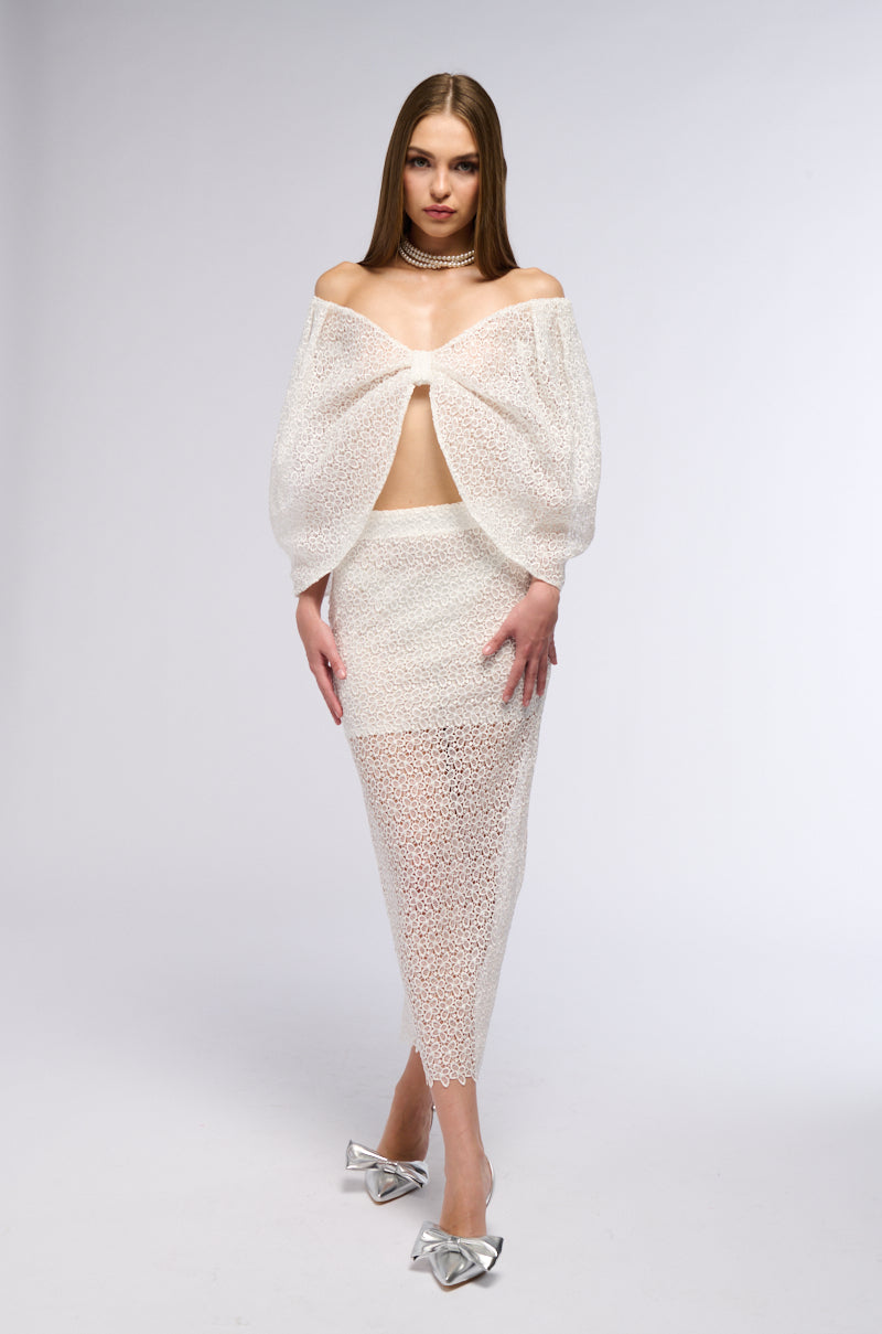 COVER ME IN FLOWERS LACE MAXI SKIRT