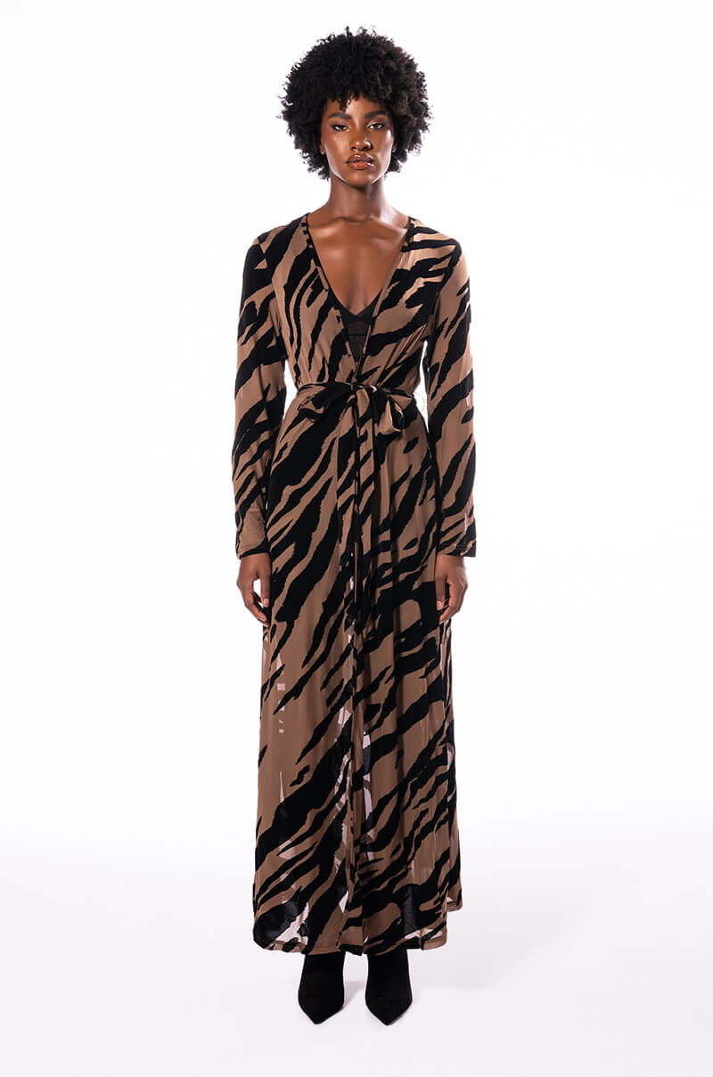 GIRL'S INSTINCT DUSTER