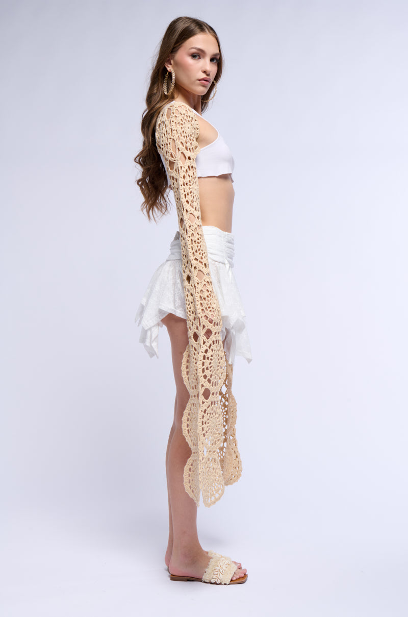 LONG SLEEVE CROCHET BOLERO IN BEIGE