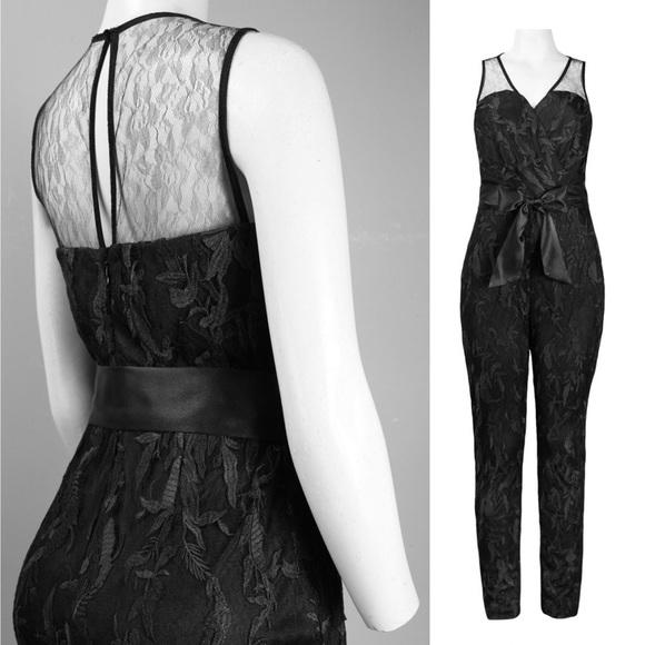 Adrianna Papell - 231M70480SC V Neck Illusion Embroidered Fit Jumpsuit