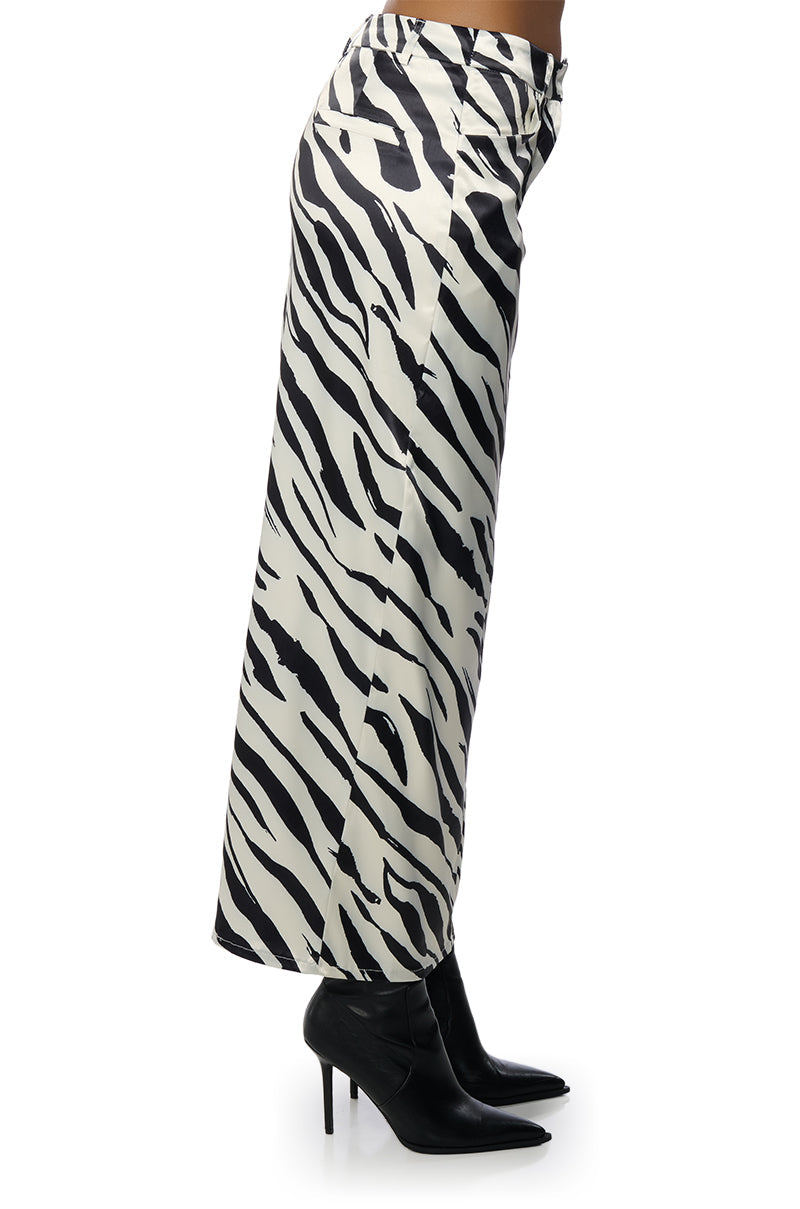 NERA SATIN PRINTED MAXI SKIRT