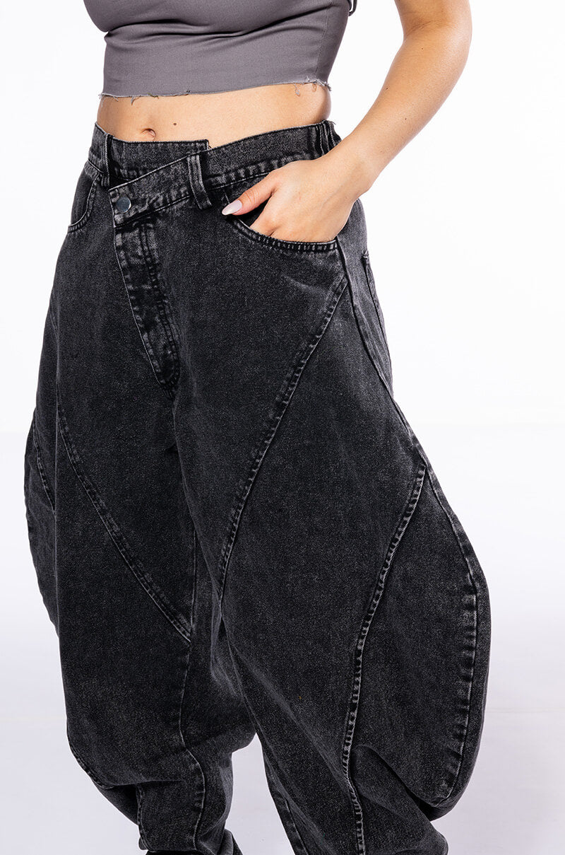 NEW YOU ABSTRACT VOLUME DENIM PANT